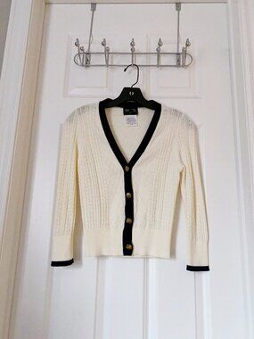 Cream & Black Cable Knit V Neck Cardigan Button Front Luxury Design Sweater